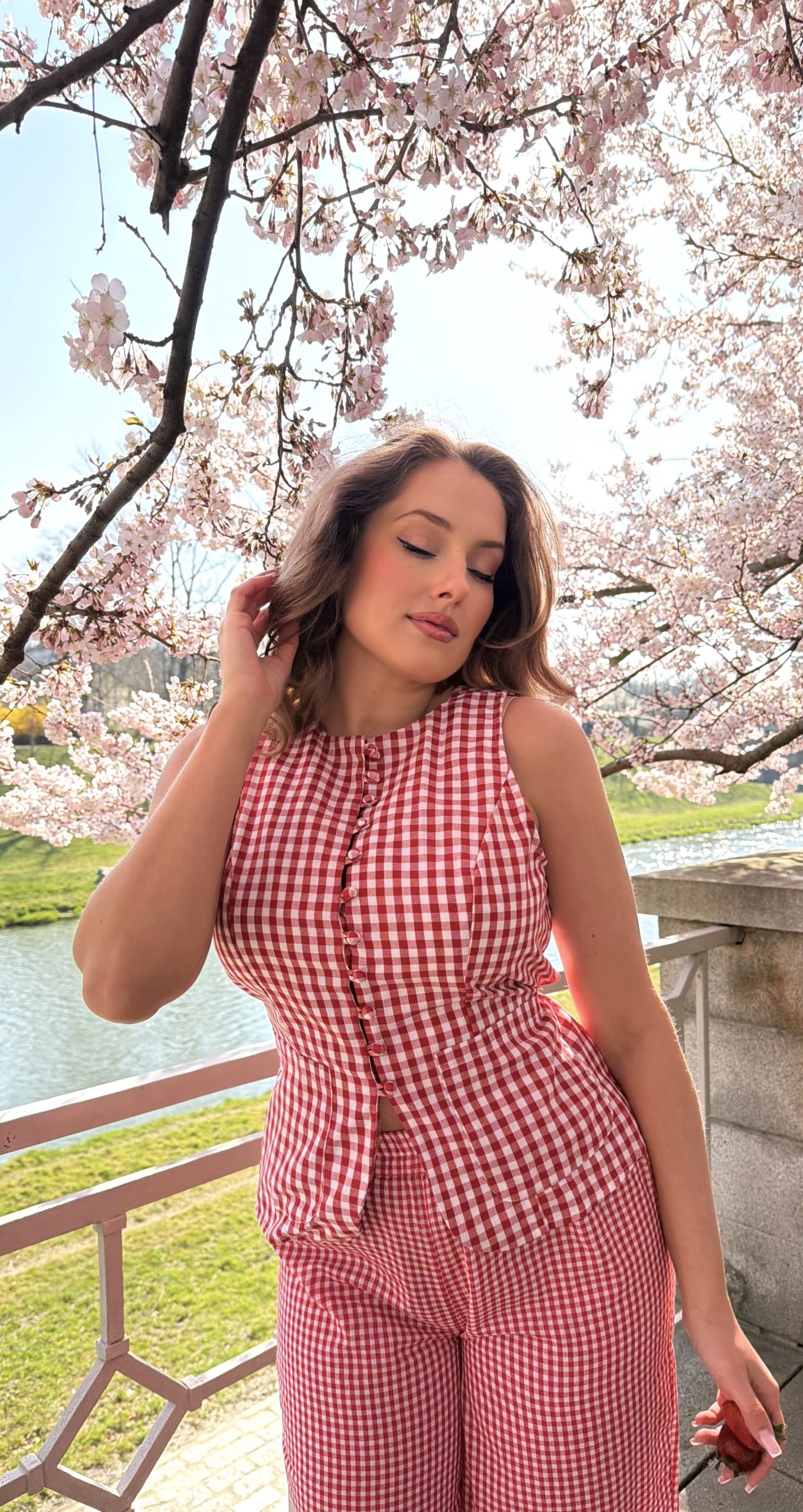 Roztomilý gingham top s obsahem bavlny a viskózy s knoflíčky 1 Roztomilý gingham top s obsahem bavlny a viskózy s knoflíčky